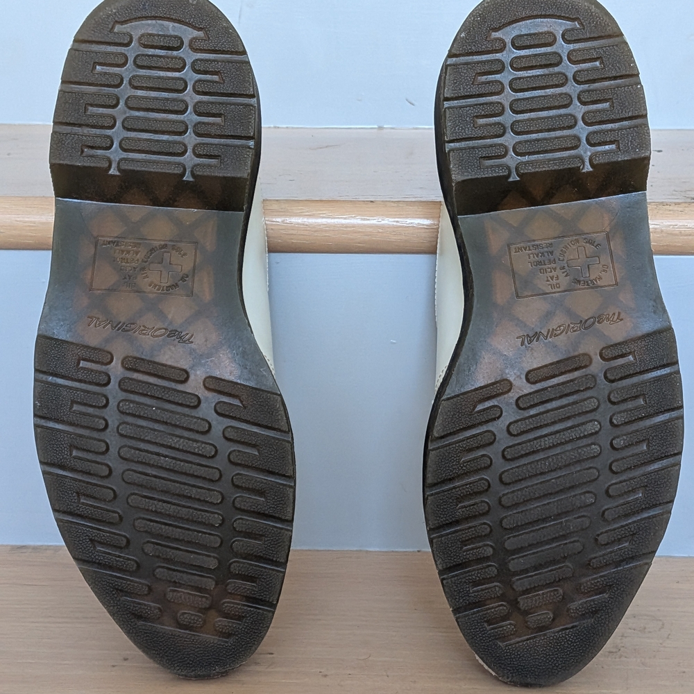 White Dr. Martens Agnes - Picture 3 of 8